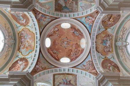 Detalle de las pinturas de la Cartuja Nuestra Señora de las Fuentes también conocida como Cartuja de Monegros, en el término municipal de Sariñena, Huesca