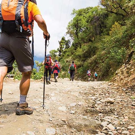 Los paisajes del entorno de Villanueva de Sijena son muy apropiados para practicar paseos y caminatas